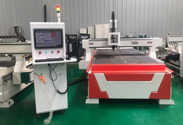 Automated engraving machine Automated engraving machine
